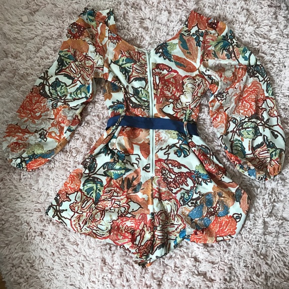 👑 Hot & Delicious Romper! - Picture 2 of 3